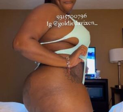 St. Petersburg finest🔥The Best in town🔥Tonight Only incalls and outs‼Top tier ebony playmate Goldiedavixen Google me‼